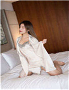 李丽珍三级